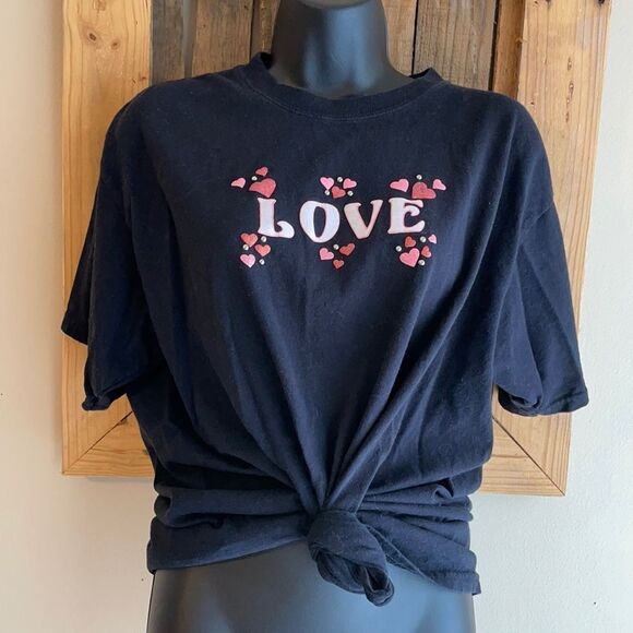 Anvil Short Sleeve Tshirt Black with White and Pink Writing The Word Love Large - Picture 1 of 6